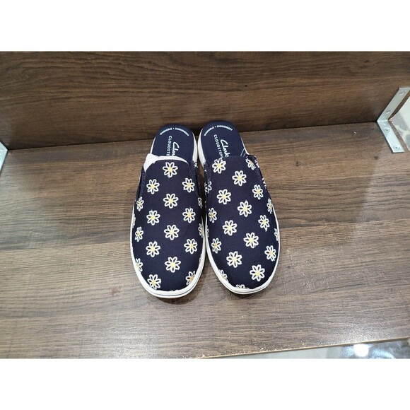 Clarks Women's Cloudstepper Breeze Shore Mules Navy Floral 5.5M New - Picture 7 of 10